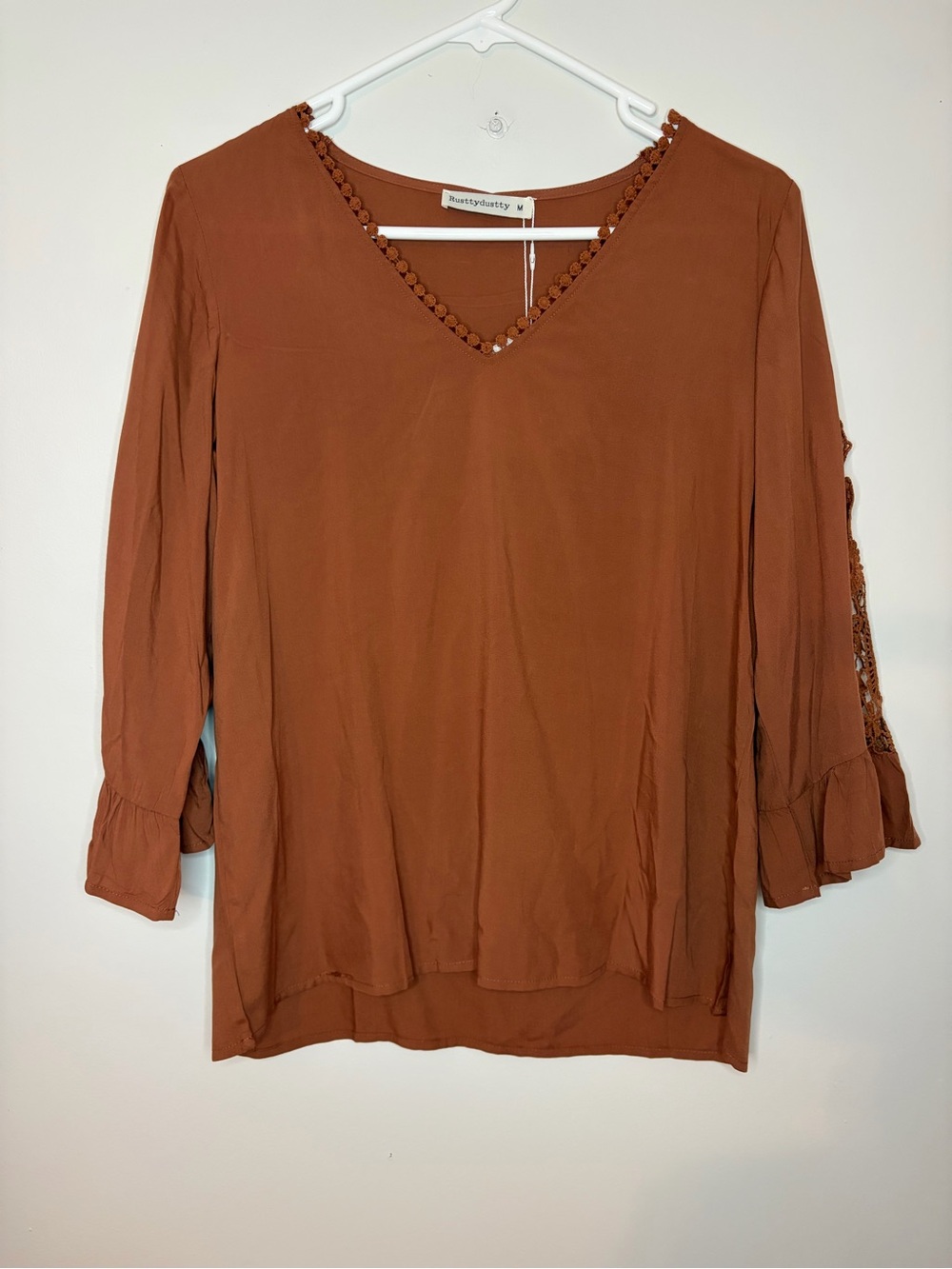 Rusttydustty Womens Medium Rust Boho V Neck Crochet Lace Sleeve Blouse Top NWT